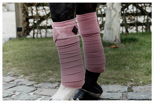 Kentucky Polar Fleece Bandagen 4er Set | 280g/m² Anti-Pilling Für Pferde - Schwarz, 325x12cm