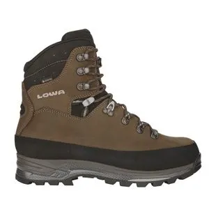 Lowa trail shoes online