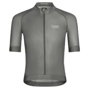 ウェア Pas Normal Studios Mechanism Rain Jersey Pas Normal Studios Men's Mechanism Pro Rain Jersey in Black
