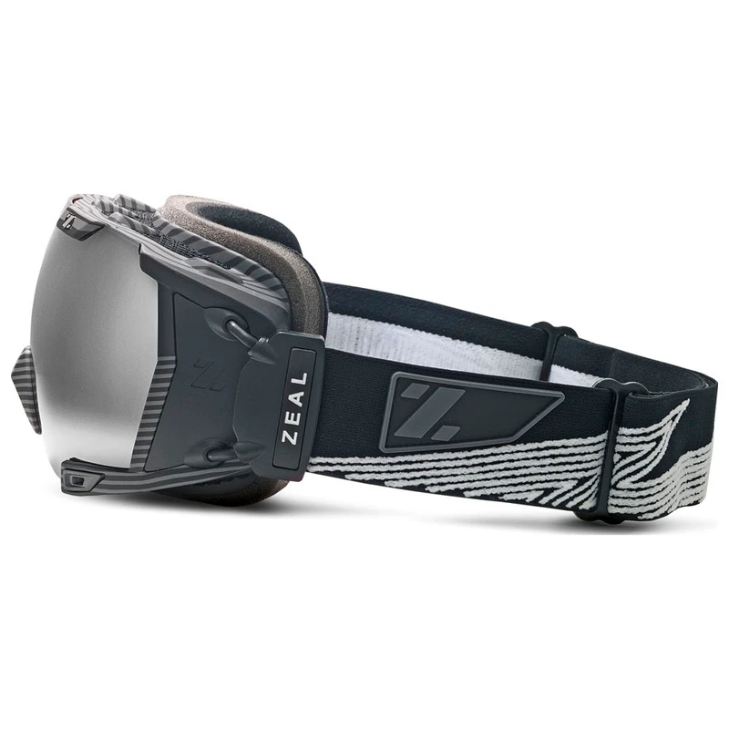 ZEAL ③ 10237_q.webp