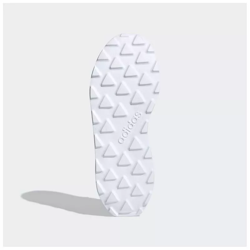 Questar rise shoes white best sale