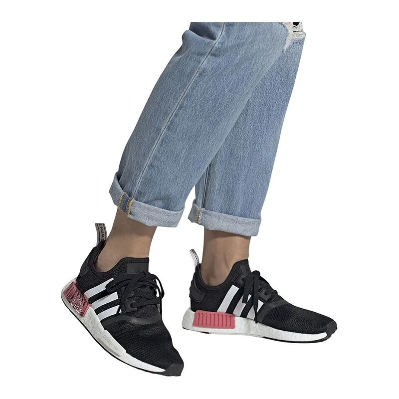 Nmd r1 womens black and white shop