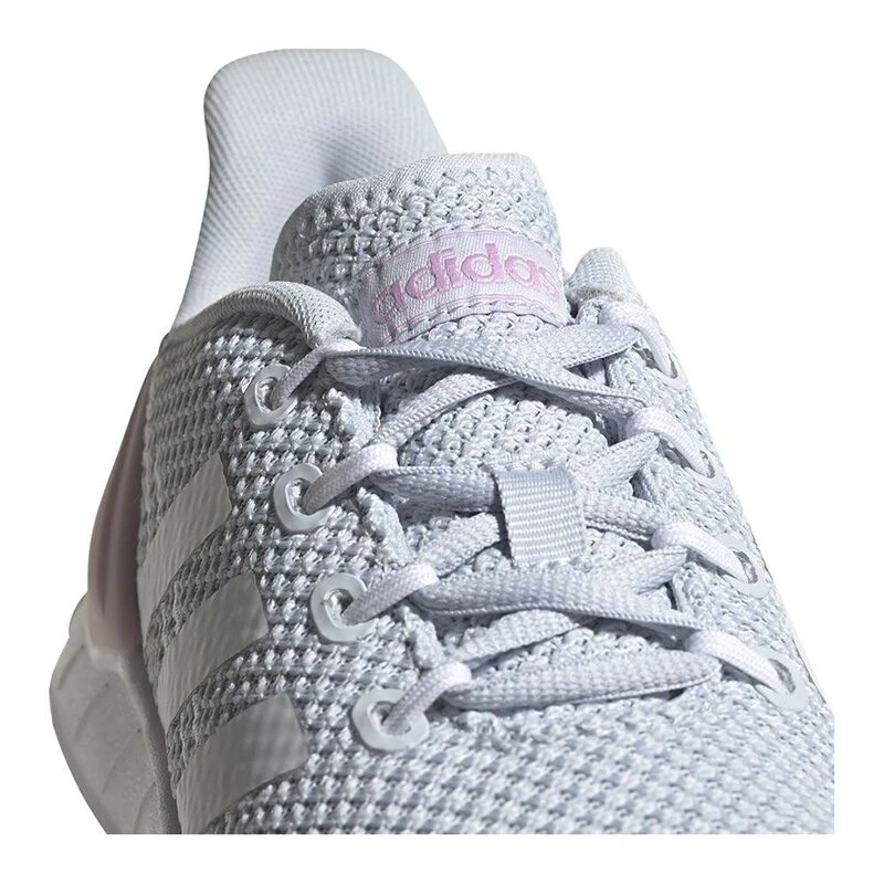 adidas youth questar flow