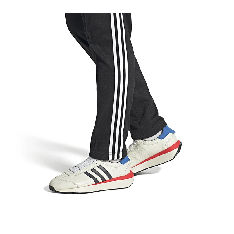 Adidas dare white casual shoes online