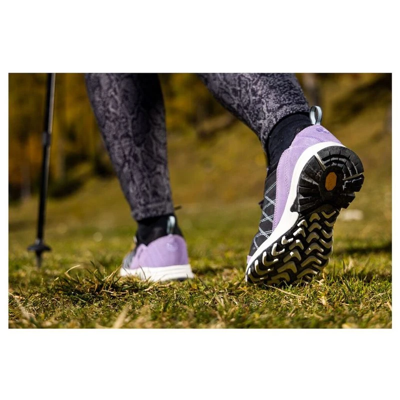 Womens purple hiking boots 2025