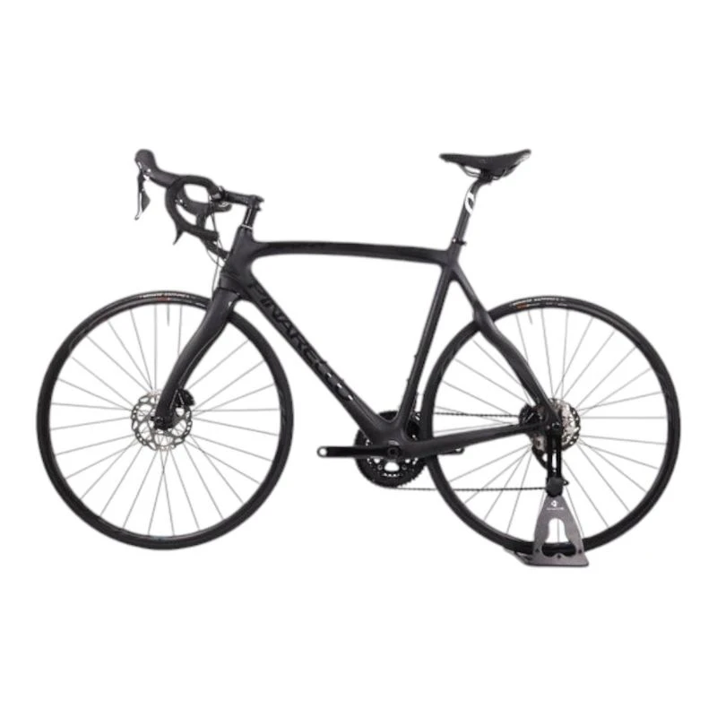 Pinarello Razha 105 Disc 2022 105 11V Road Bike (Black) | Sportpursuit