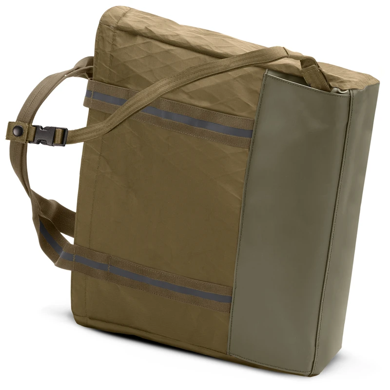 Chrome Civvy Messenger Tote Bag Blckchrm Stone Grey Sportpursuit.c