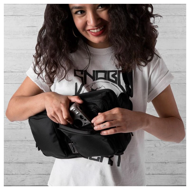 Chrome MXD Segment 5L Sling Bag All Black Sportpursuit