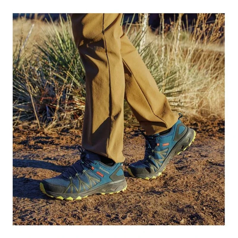 Columbia PEAKFREAK II MID OUTDRY LEATHER Gris - Livraison Gratuite | ! - Chaussures Chaussures-de-randonnee Homme 149,00