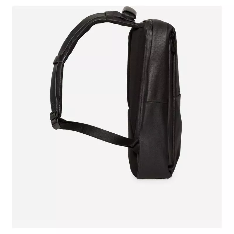 Cote & Ciel Rhine Flat Leather Backpack (Black) | Sportpursuit.com