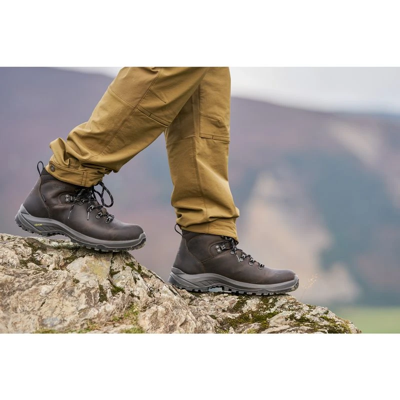 Vegan hiking boots 2025