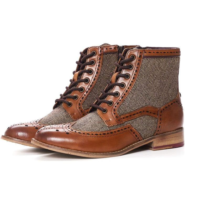 Womens tan outlet brogue boots