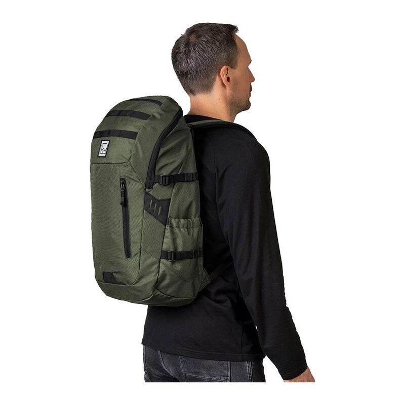 Millican smith roll hotsell 25l pack graphite