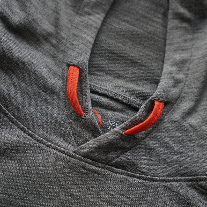 Isobaa Mens Merino 260 Lounge Hoodie Charcoal Orange Sportpursuit