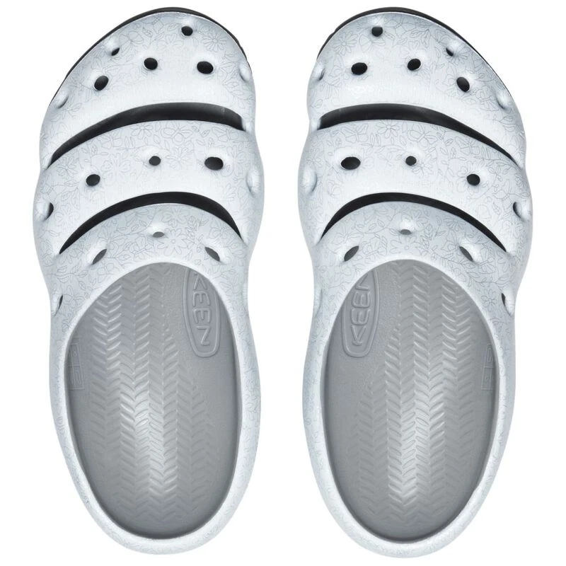 Keen Mens Yogui Arts Sandals Hawaii Flowers Silver Sportpursuit