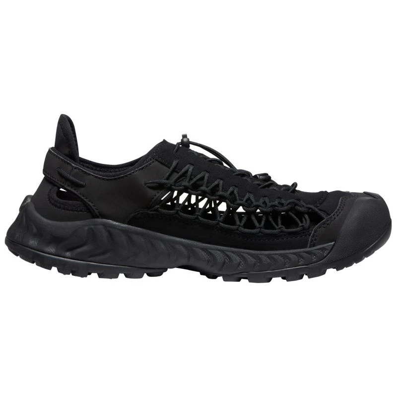 Keen Mens Uneek Nxis Casual Shoes (Triple Black/Black) | Sportpursuit.