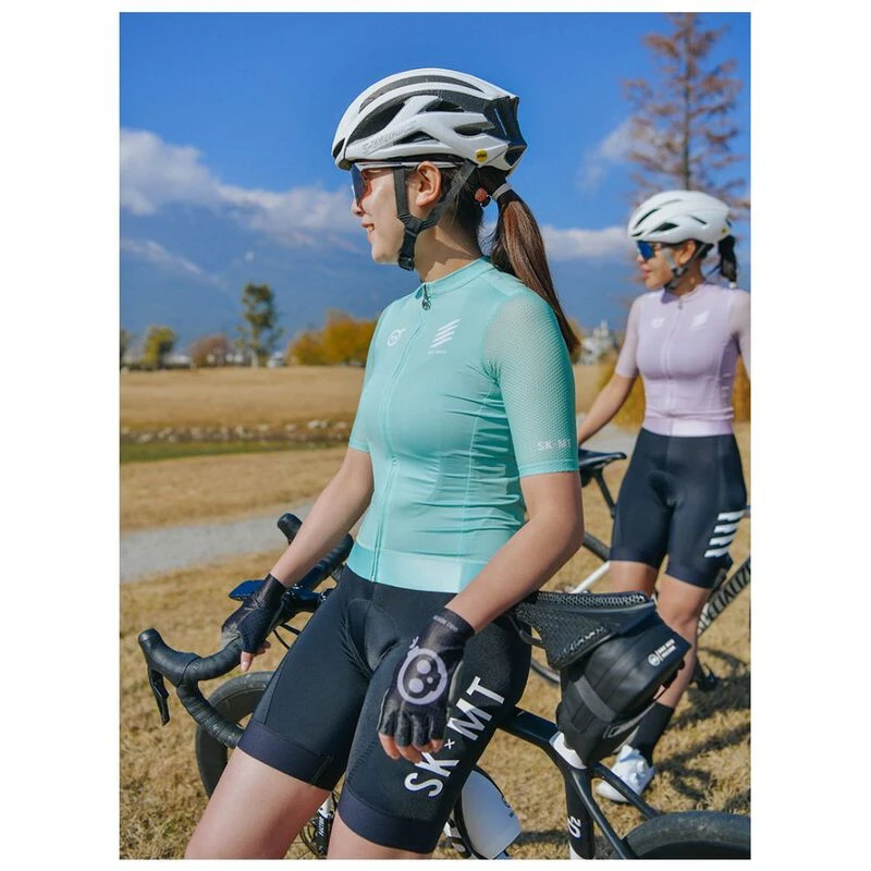 Short de cyclisme Evolution - Femme SUGOi | Altitude Sports