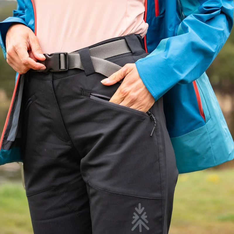 Pantalon De Randonnée Pour Femme Columbia – Tissu Imperméable Omni-Shield – Poches Zippées, Genoux Articulés – Couleur Bleu Navy, Taille 12