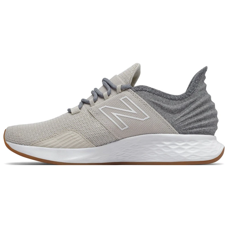 New balance roav grey store