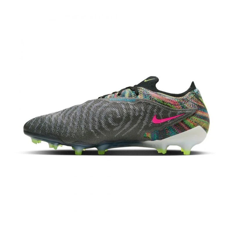 Nike crampons moulés cheap