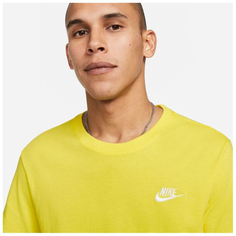 Mens nike yellow shirt deals