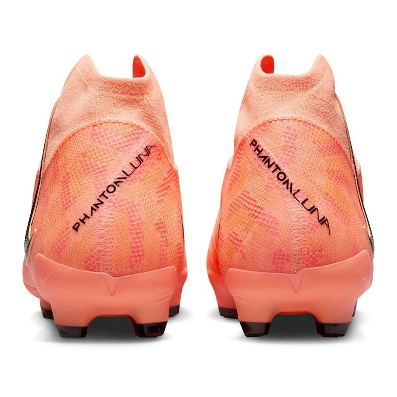 23cmNIKE W PHANTOM LUNA NU FG レディース スパイク Nikeから女性に焦点を当てた最新のサッカースパイク、ファントム