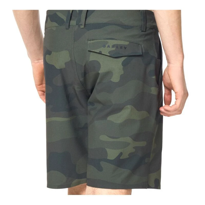 Oakley Mens Hybrid Camo Short 19 Swimwear Green Sportpursuit