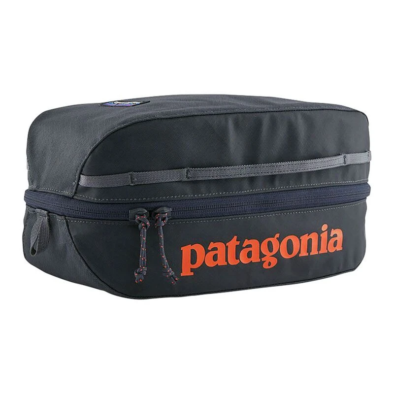 旅行かばん・小分けバッグ patagonia / Black Hole MLC Cube Patagonia® Black Hole® MLC® Cube - YouTube