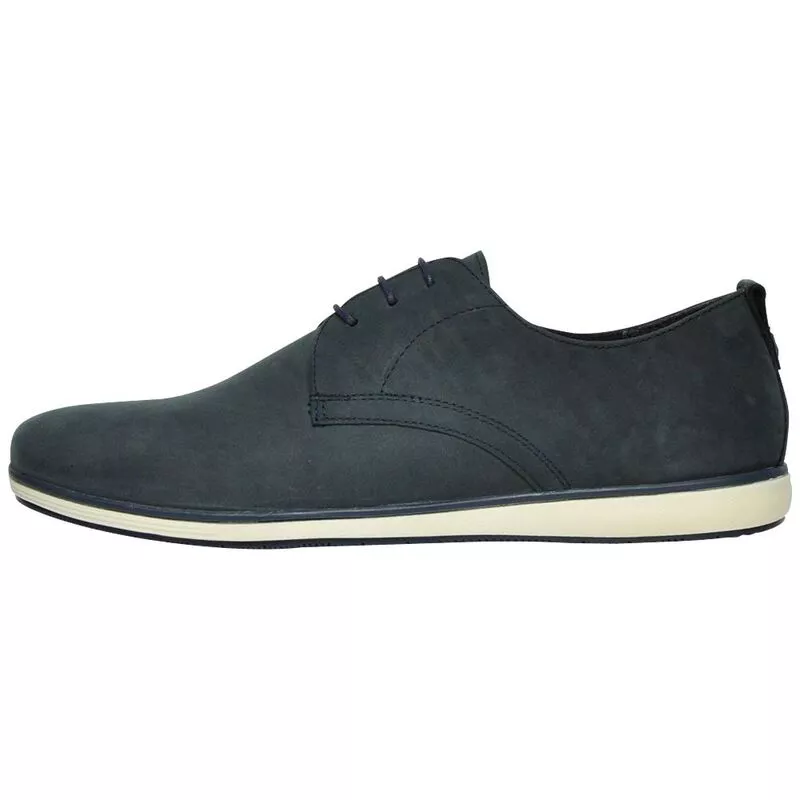 Red tape footwear online