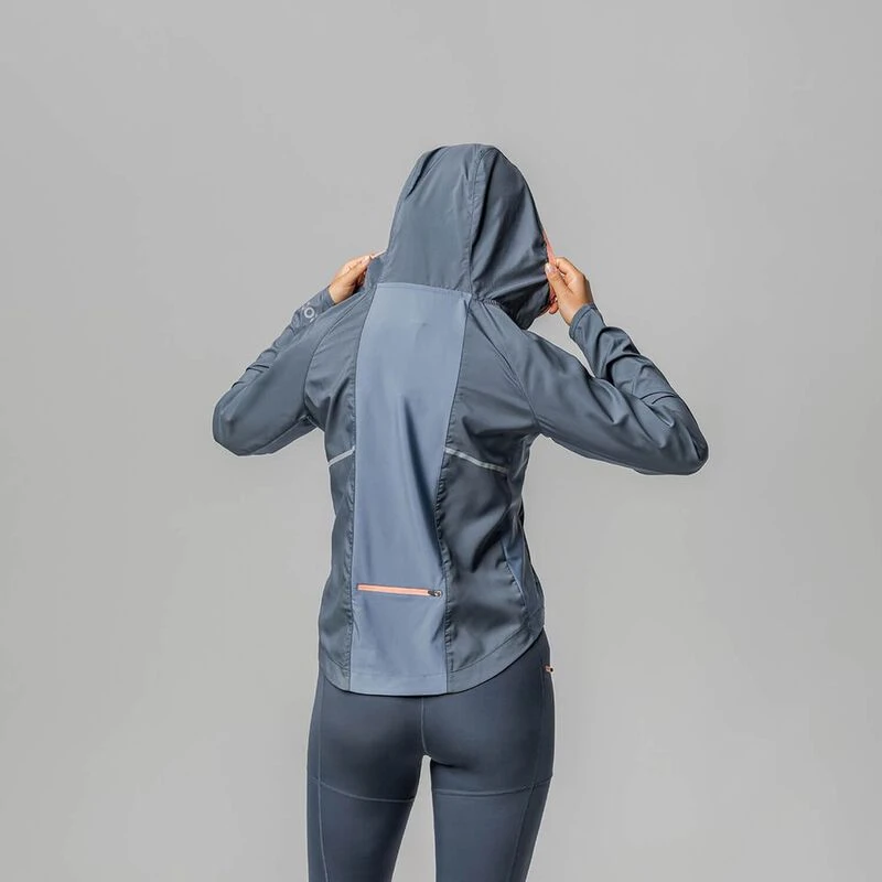 Light hotsell windbreaker womens
