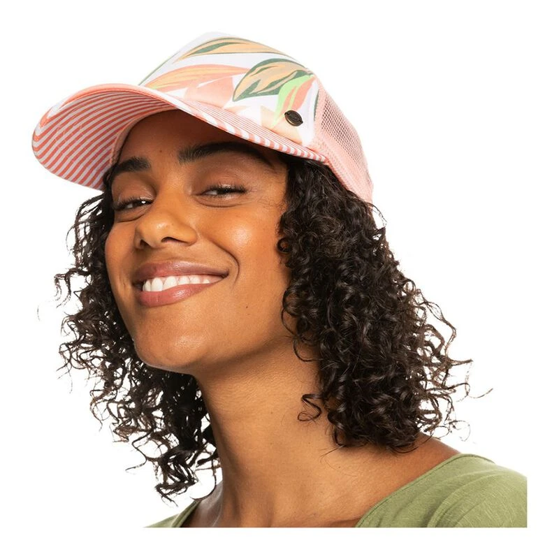 Roxy cap clearance