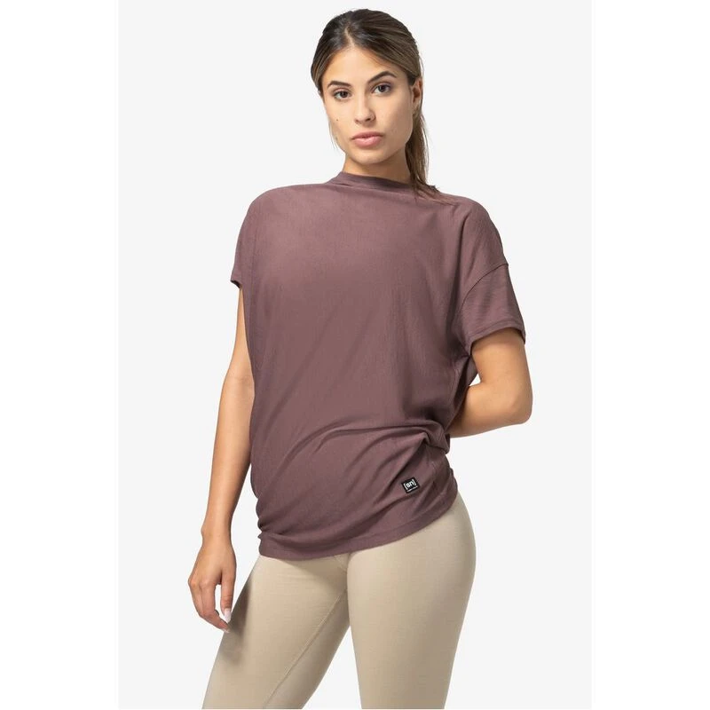 SuperNatural Womens Yoga Loose T-Shirt (Peppercorn)