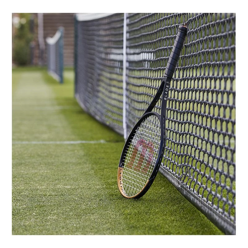 Wilson BLADE SW102 CV AUTOGRAPH V7.0　G2 Amazon.co.jp: Wilson Hardened Tennis Racquet BLADE 102 SW