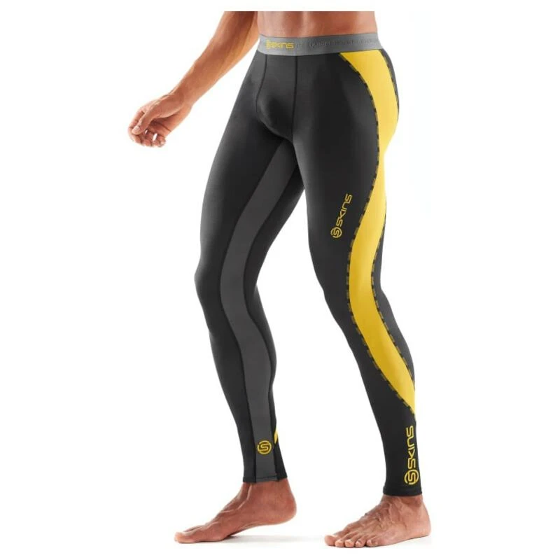 Buy SKINS Men's Dnamic Thermal 3/4 Compression Tights Online at Low Prices  in India 