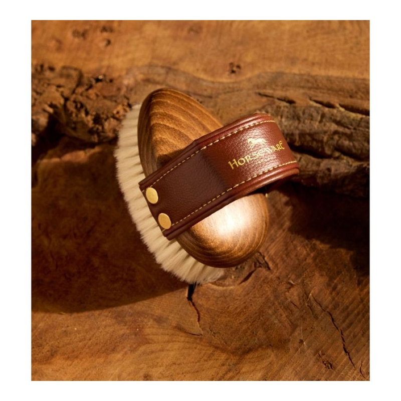 Toelettatura  Signature Face Brush