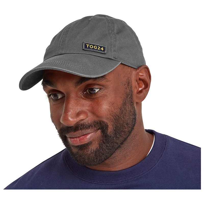 Cappello  Hewitt