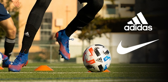 CHAUSSURES DE FOOTBALL en soldes chez SPORTPURSUIT