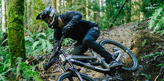 ION en vente privée chez SPORTPURSUIT