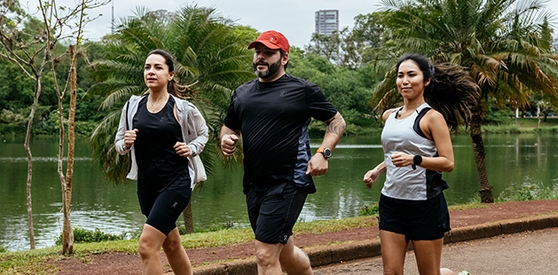 ON RUNNING à bas prix chez SPORTPURSUIT