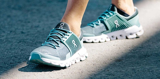 ON RUNNING en vente privée chez PRIVATESPORTSHOP